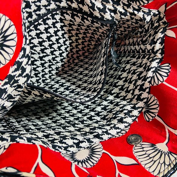 Vera Bradley Deco Daisy Print Large Handbag Red Black & White Tote Vintage print - Picture 8 of 10